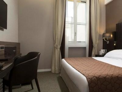 Hotel Artemide Rome