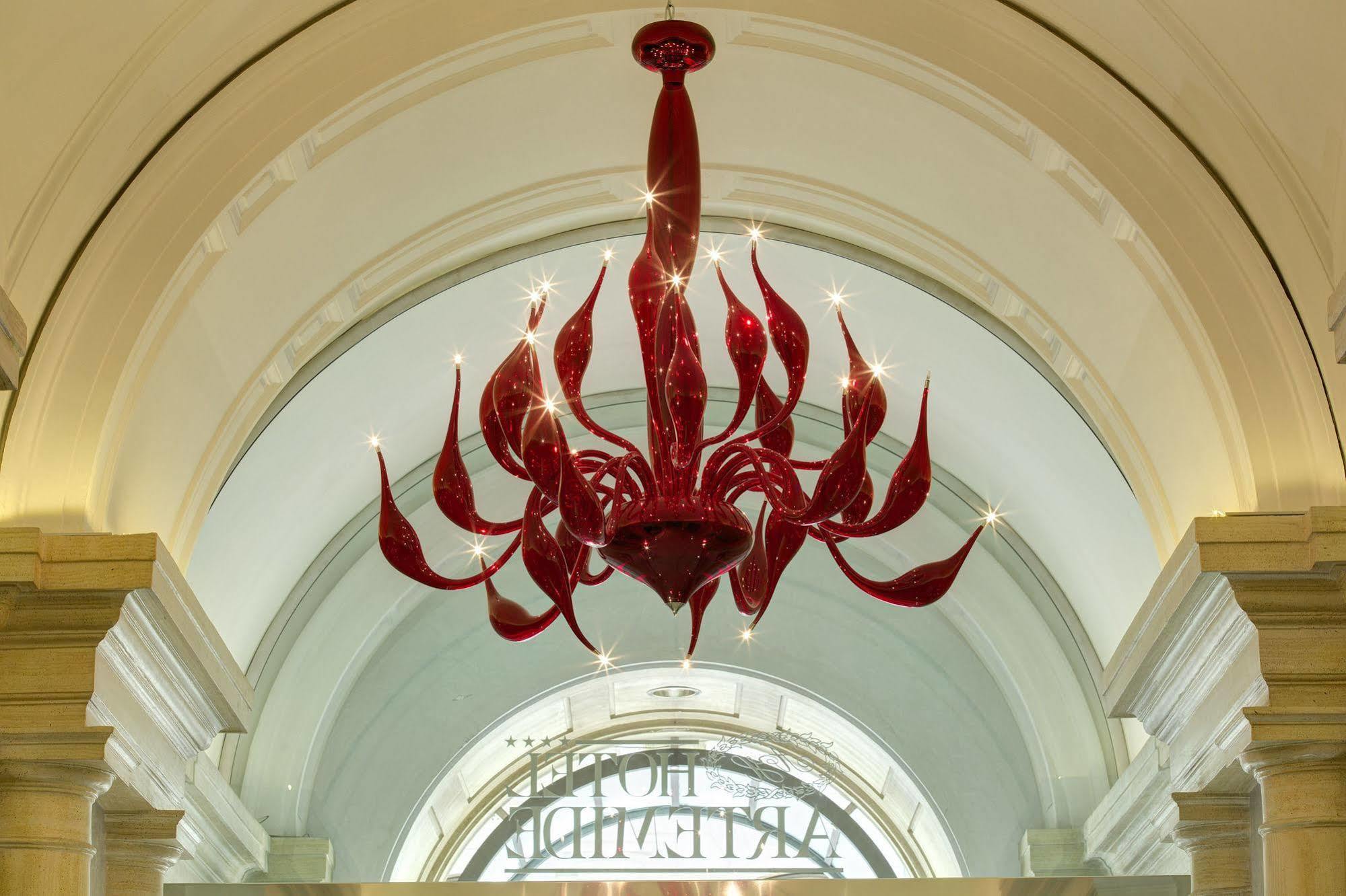 Hotel Artemide 4*